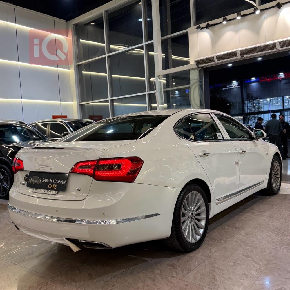 كيا كادينزا